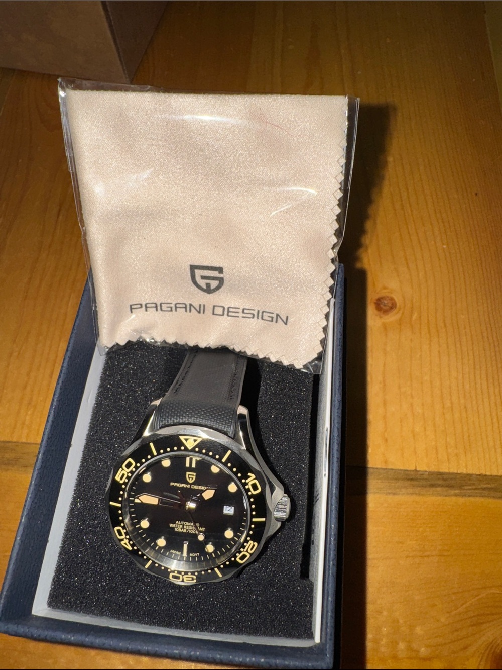 Pagani design Black Dive Watch with Black nylon rubber Strap